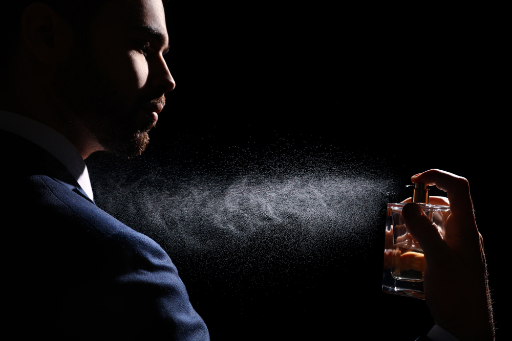 Read more about the article Captivating Men’s Scents: The Ultimate Guide to Finding Your Signature Fragrance